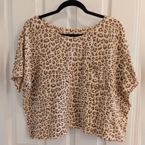 Gap Leopard Boxy Crop